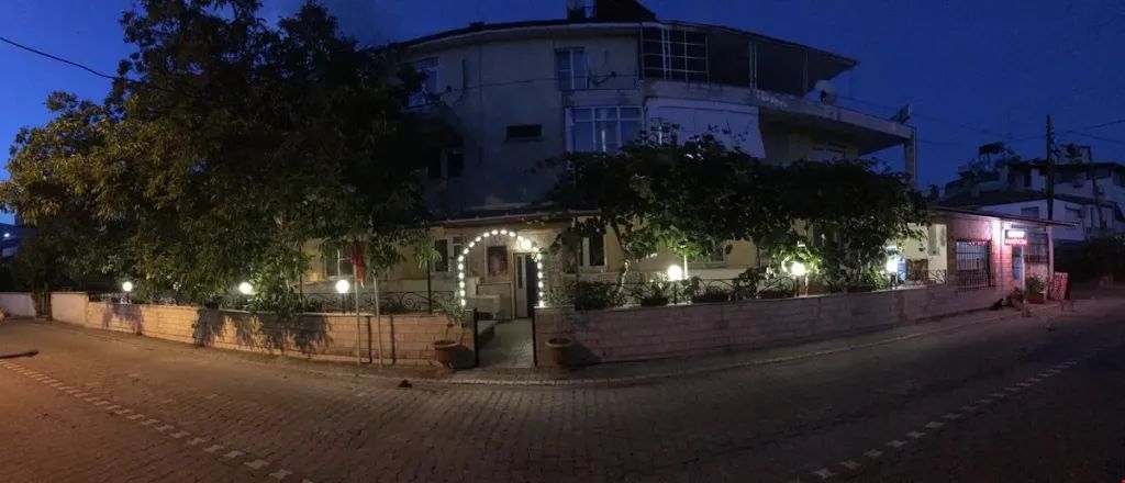 Benjy Motel Pansiyon — 2