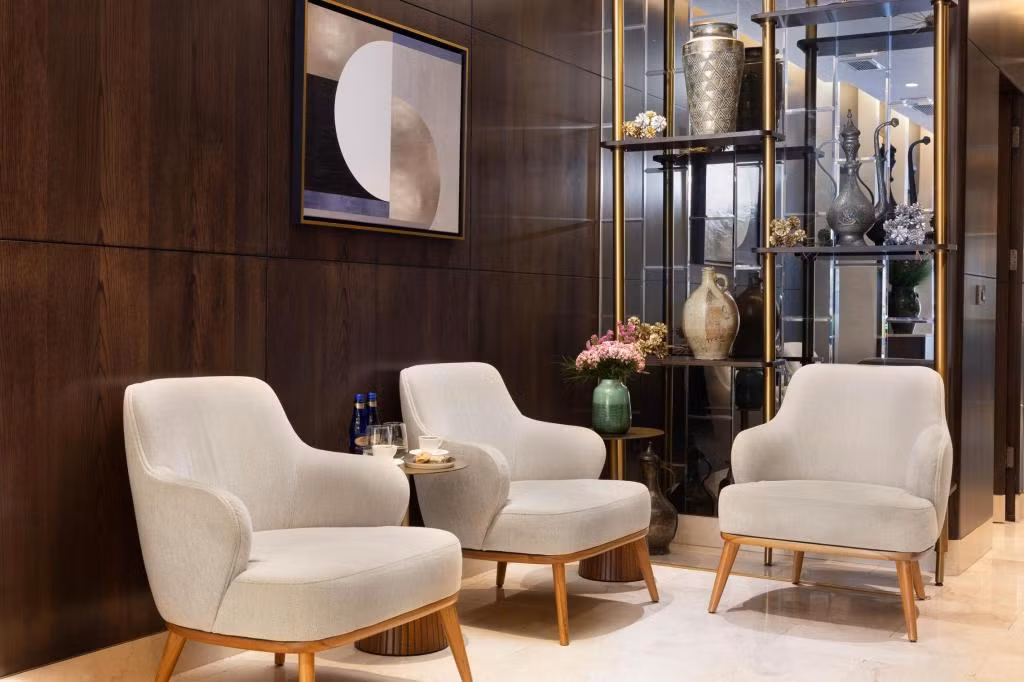 Bentley Hotel Old City — 8