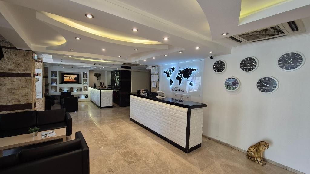 Best Smyrna Otel Kuşadası — 2