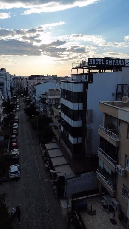 Best Smyrna Otel Kuşadası — 3