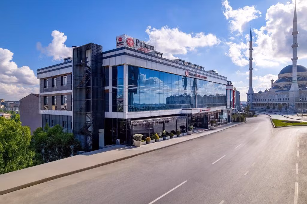 Best Western Premier Istanbul Airport Hidden Hills Hotel — 9