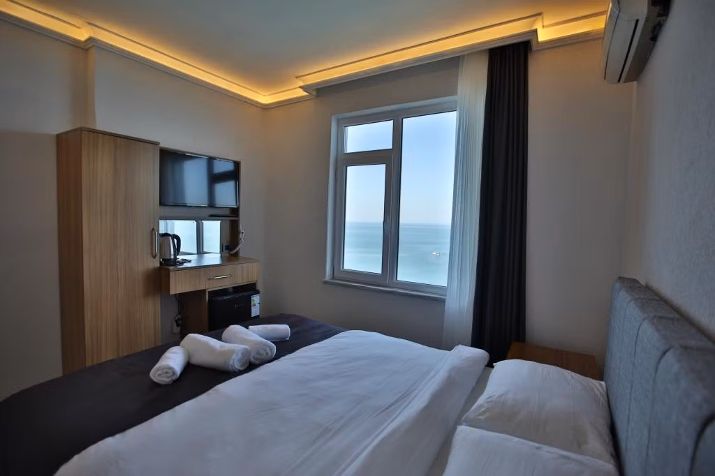 Black Pearly Hotel — 8