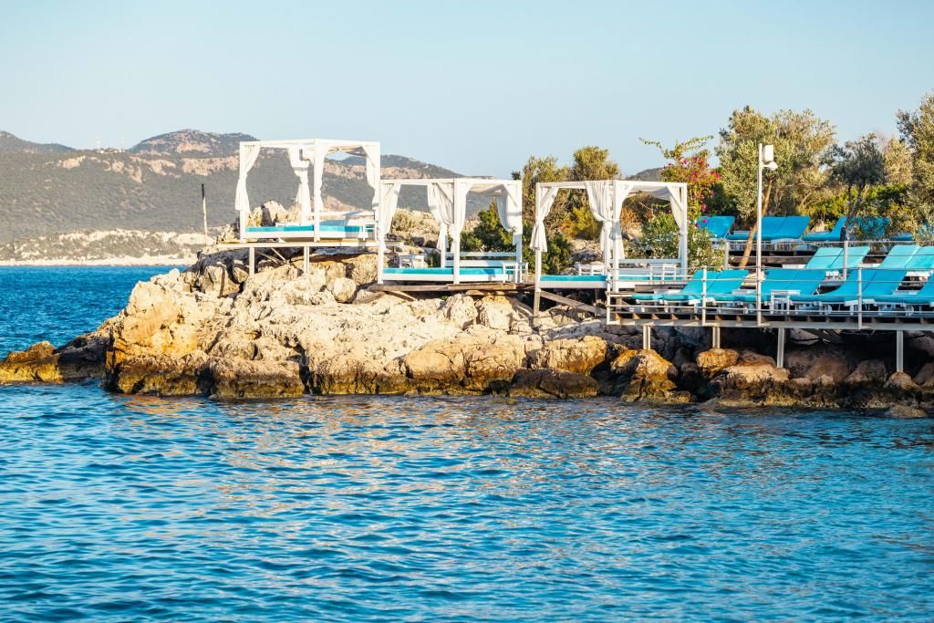 Blanca Beach Hotel (+12) — 3