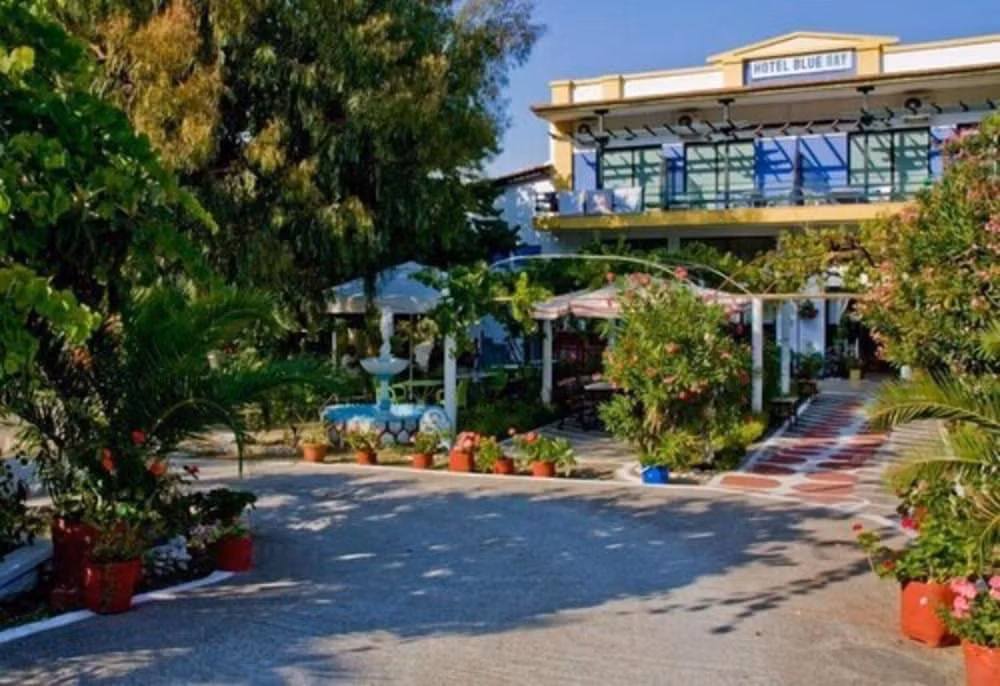 Blue Bay Beach Hotel — 4