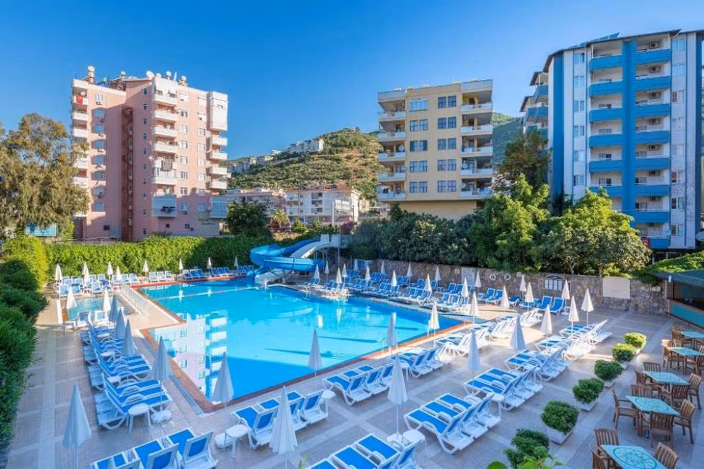 Blue Star Hotel — 3