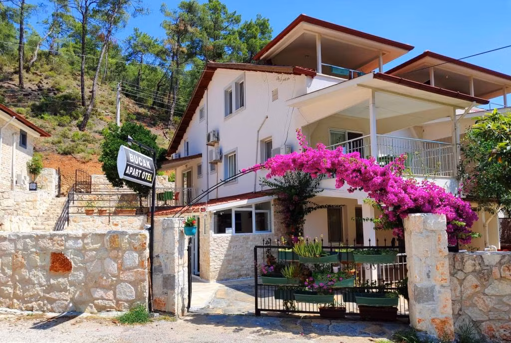 Bucak Apart Hotel Göcek&Beach