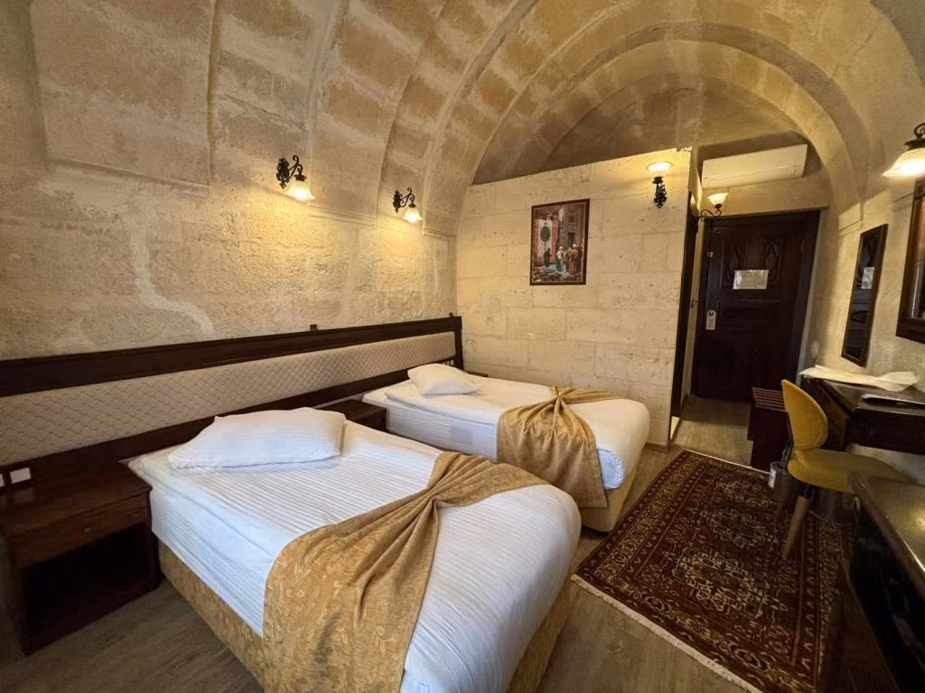 Burcu Kaya Hotel — 8