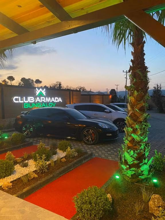 Club Armada Bungalov — 3