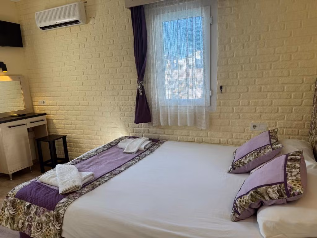 Canna Garden Hotel Adults Only — 7