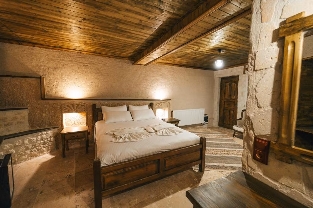 Cappatria Cave House — 7
