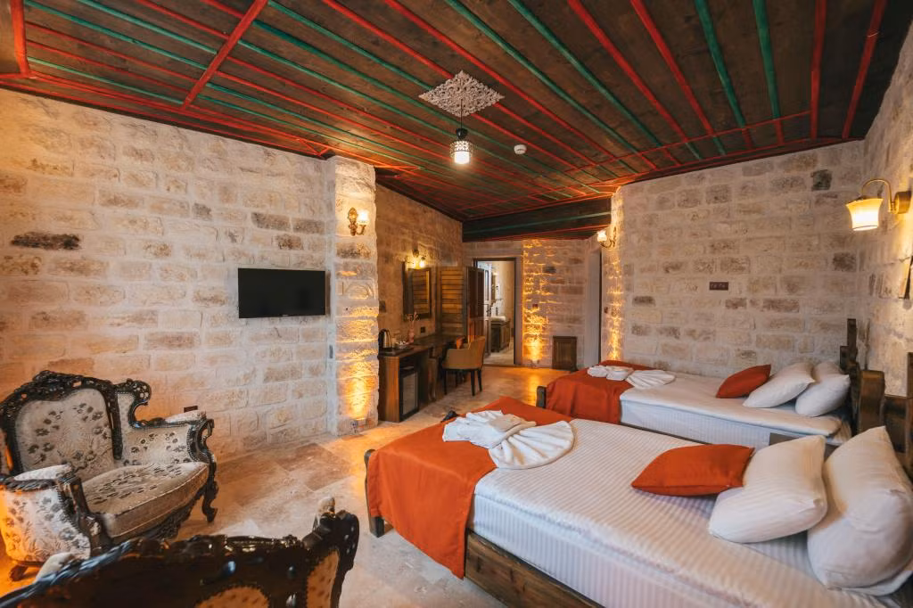 Cappatria Cave House — 8