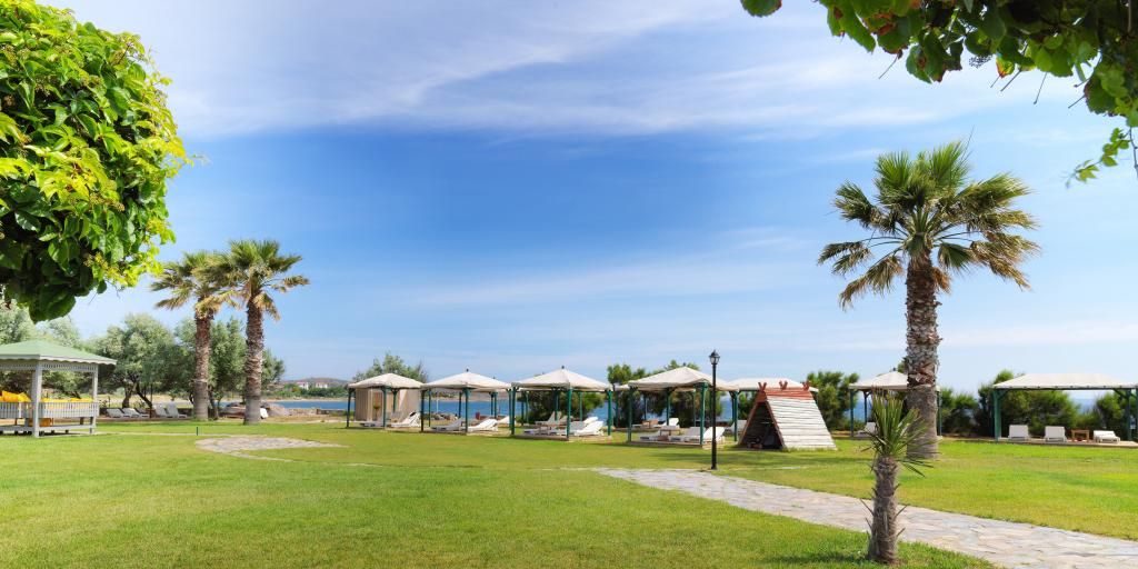 Çapraz Tatil Köyü