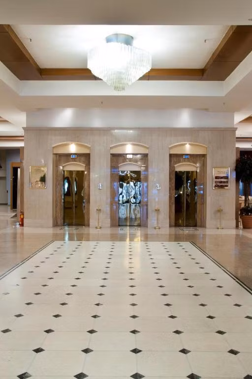Capsis Hotel Thessaloniki — 7