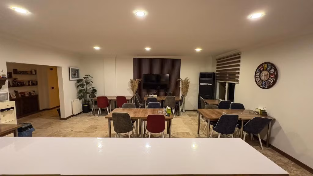 Casablanca Garden Hotel — 6