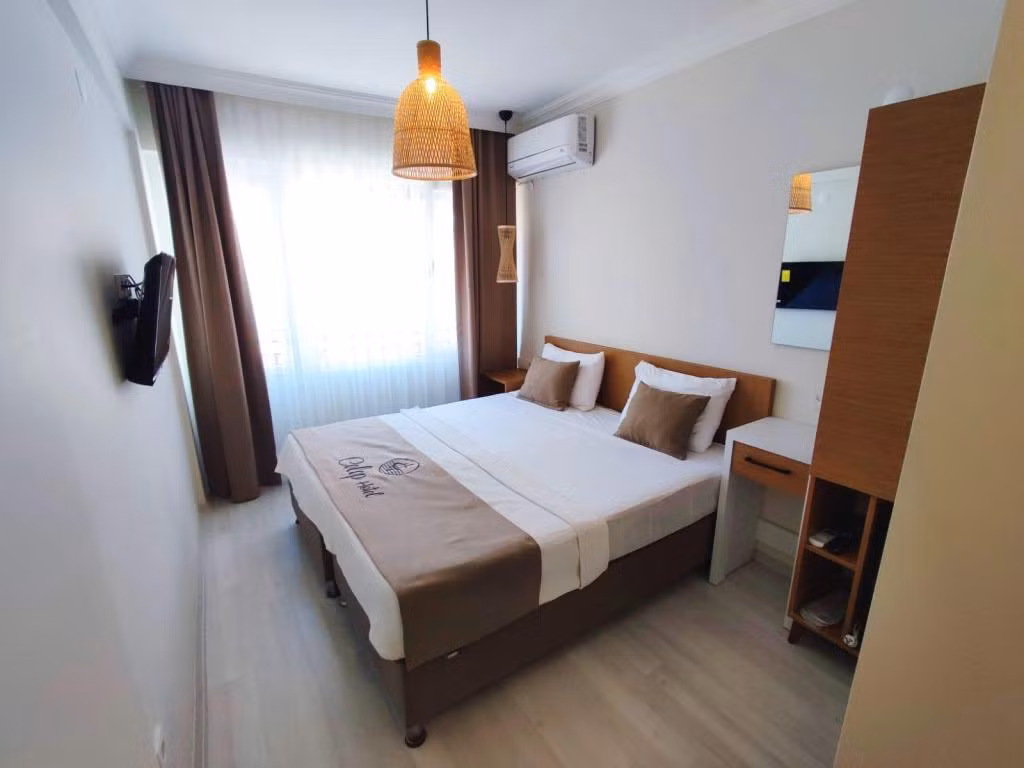 Celep Otel Foça — 3