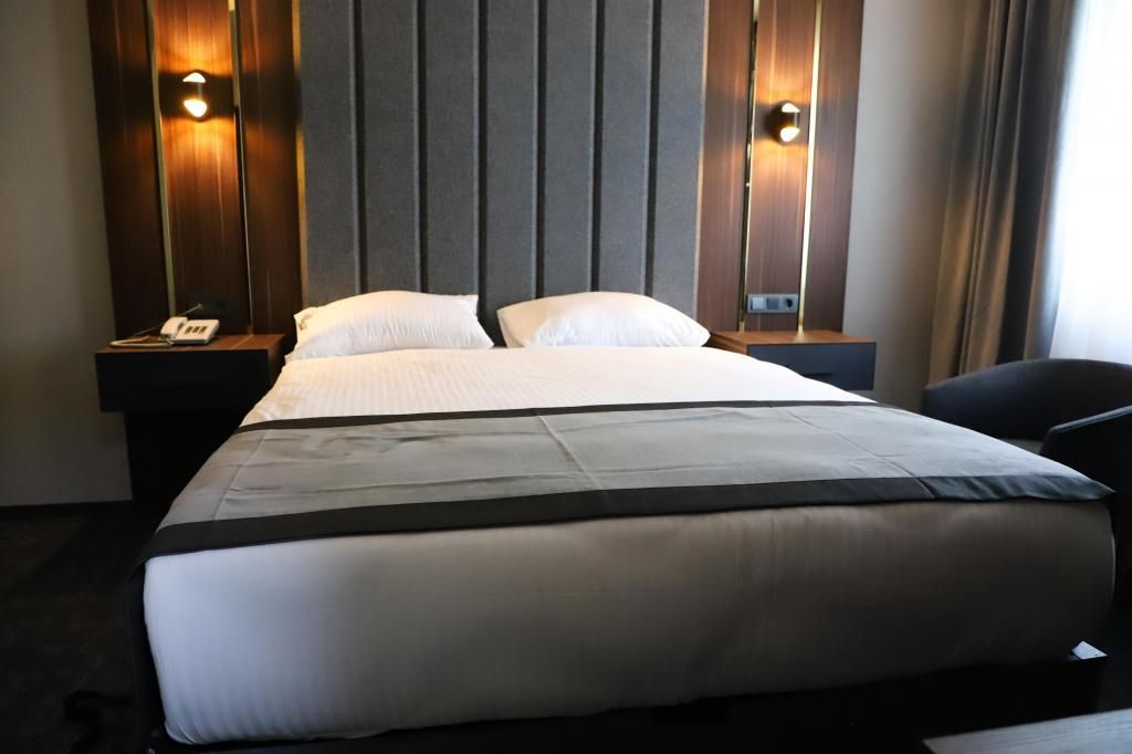 Cenas Otel — 4