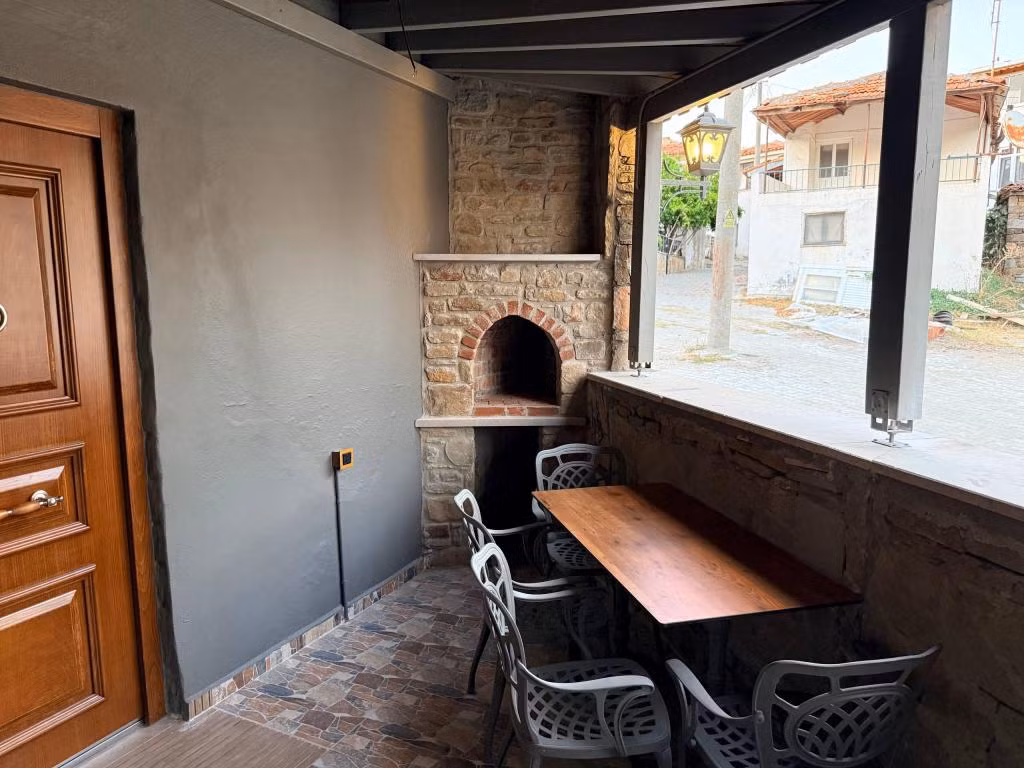 Center Stone Guest House — 2