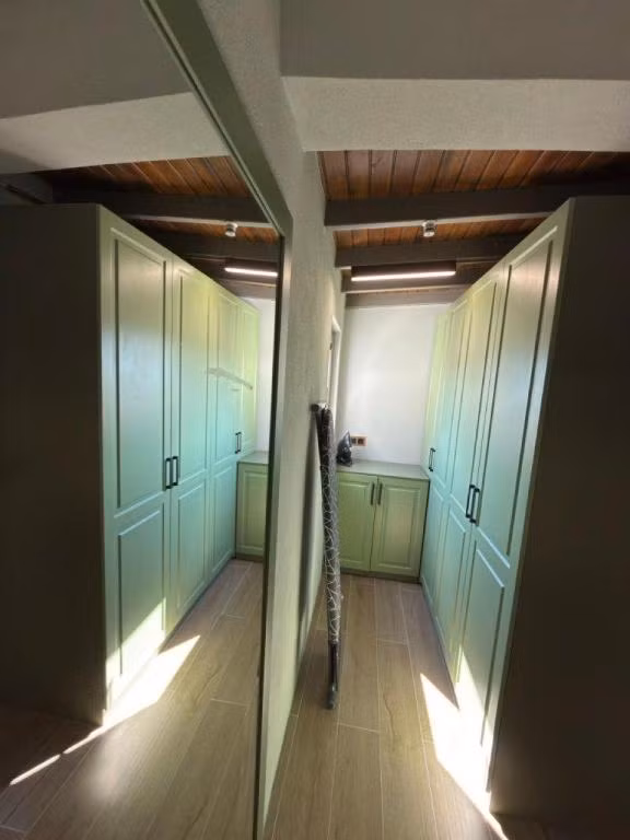 Center Stone Guest House — 9