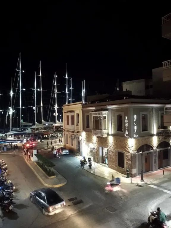 Chios City Inn — 4