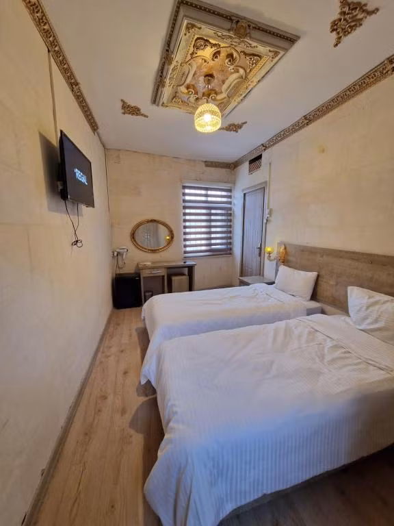 Cihangir Konağı Butik Otel — 6