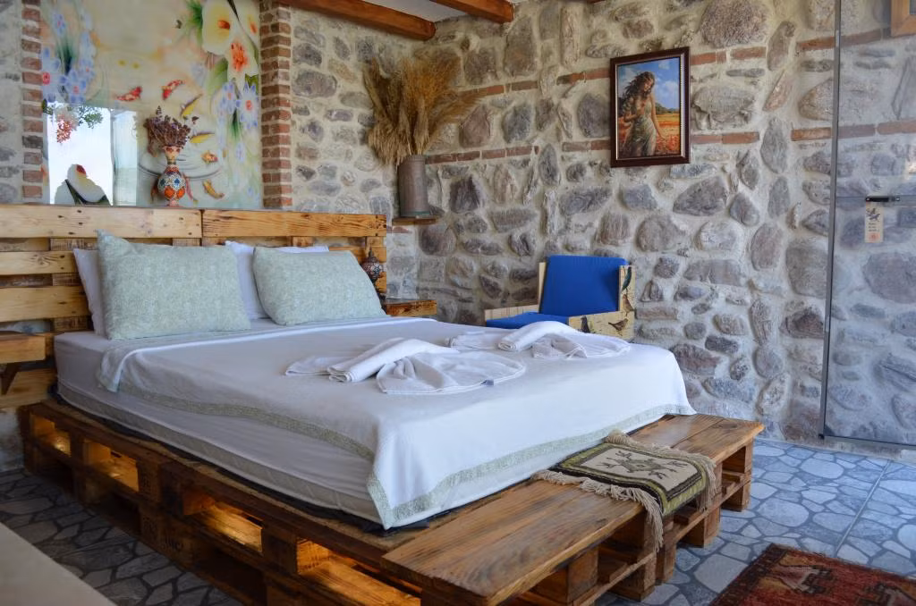 Çökertme Butik Otel — 3