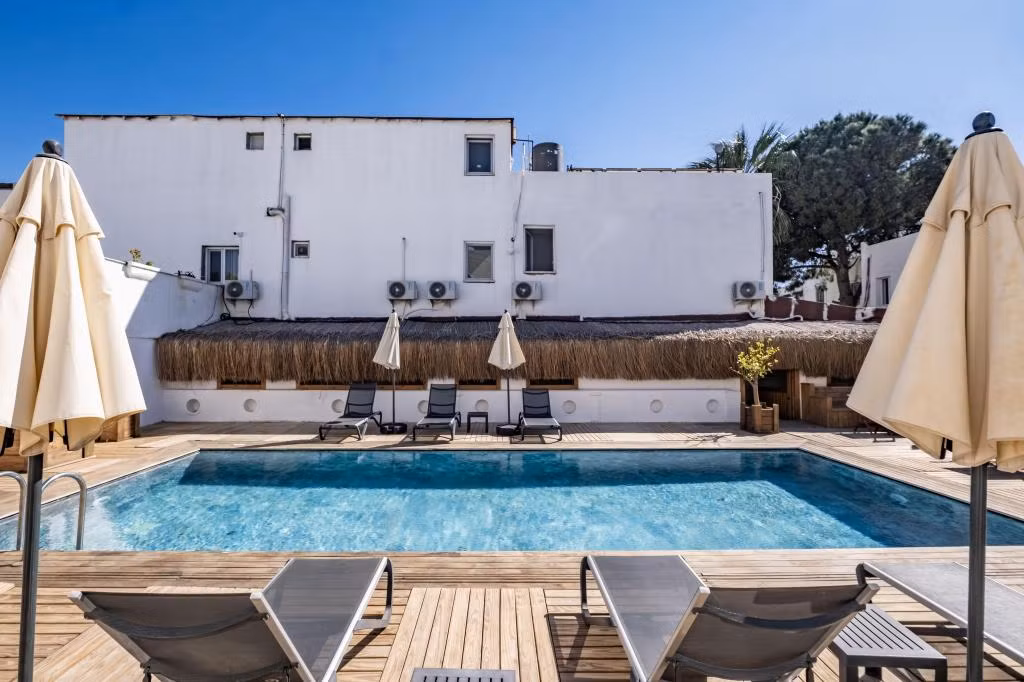 Costa Viva — 6