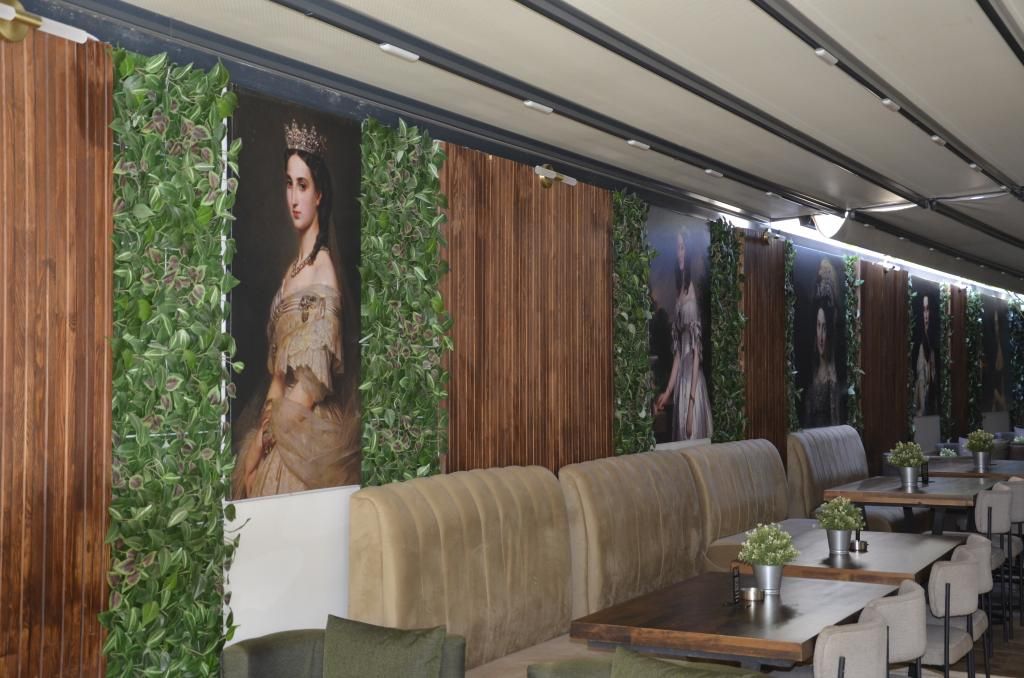 Crown Salamis Hotel — 7