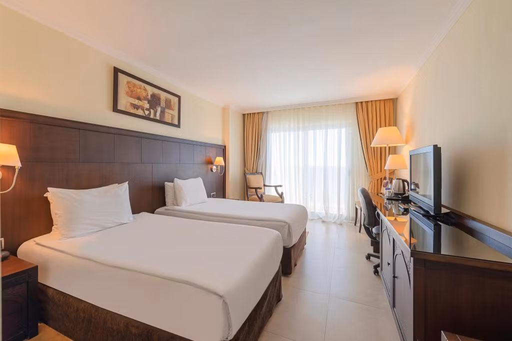 Crowne Plaza Antalya — 9