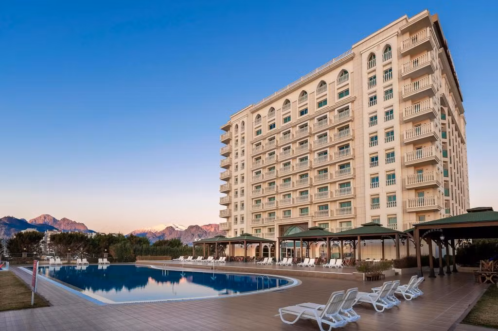 Crowne Plaza Antalya — 8