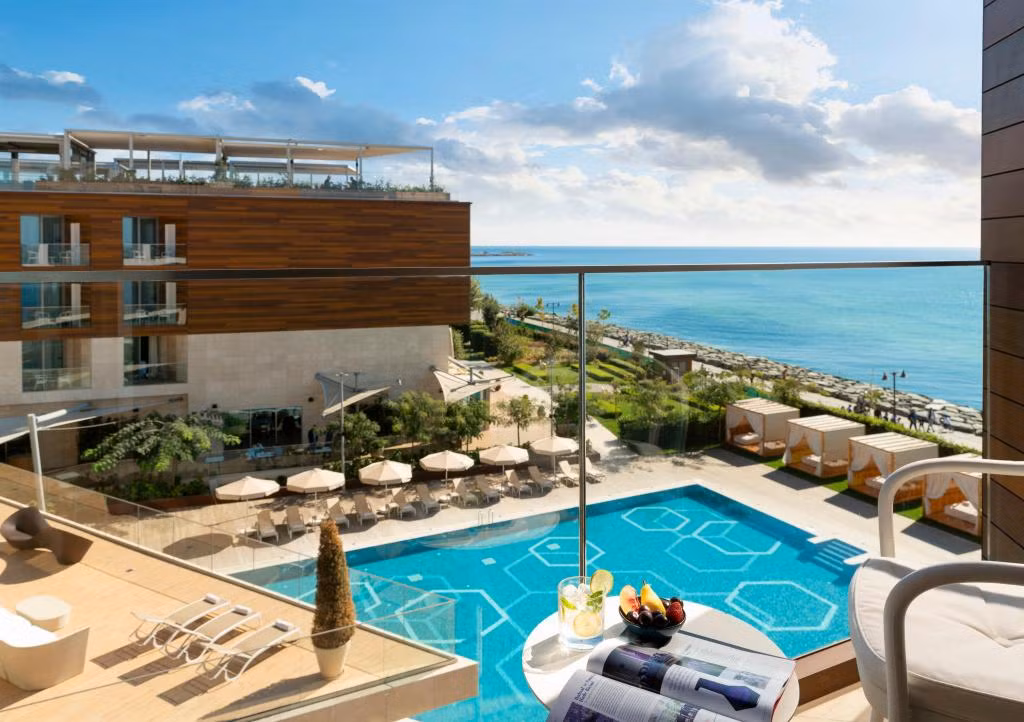 Crowne Plaza Istanbul Florya — 8