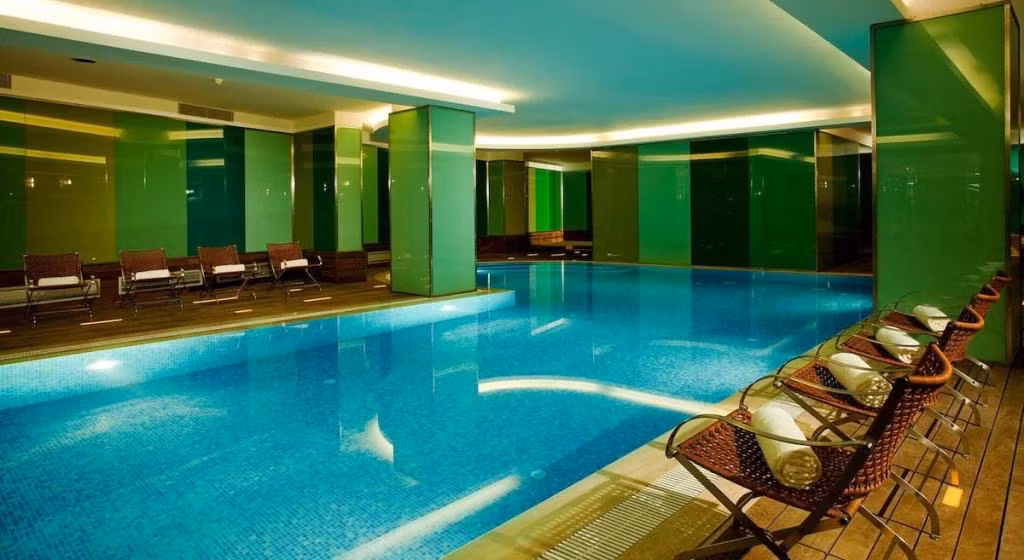 Crowne Plaza Istanbul-Harbiye — 5