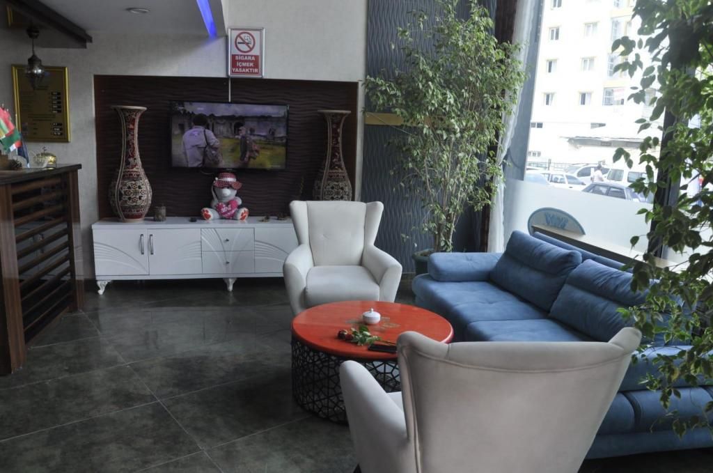 Crystall Hotel Van — 2