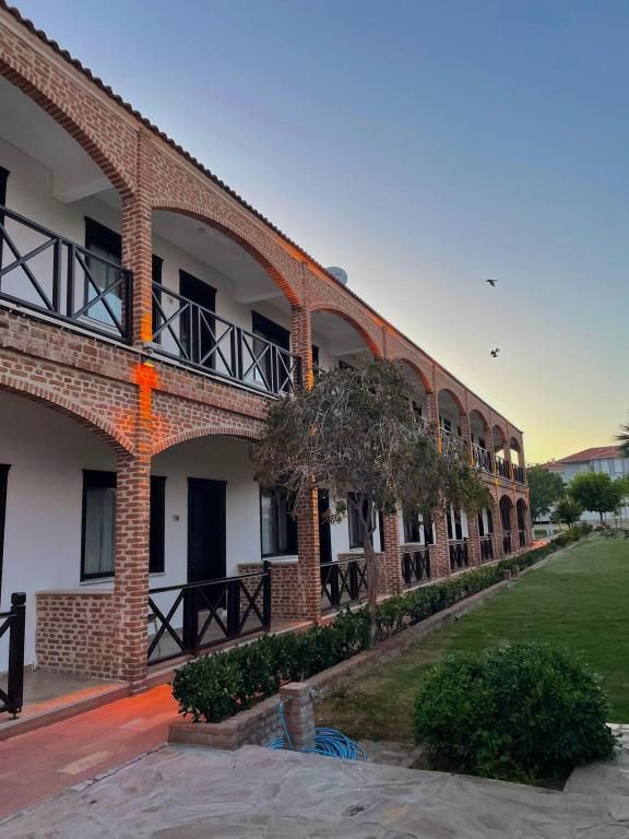 Cunda Deniz Otel — 2