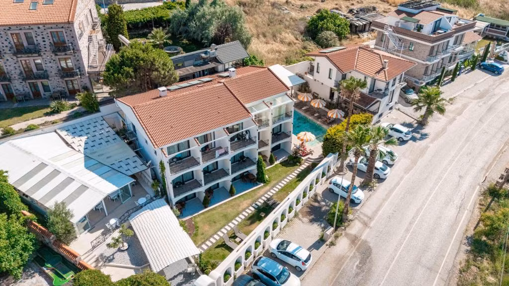 Cunda House Küçük Otel — 8