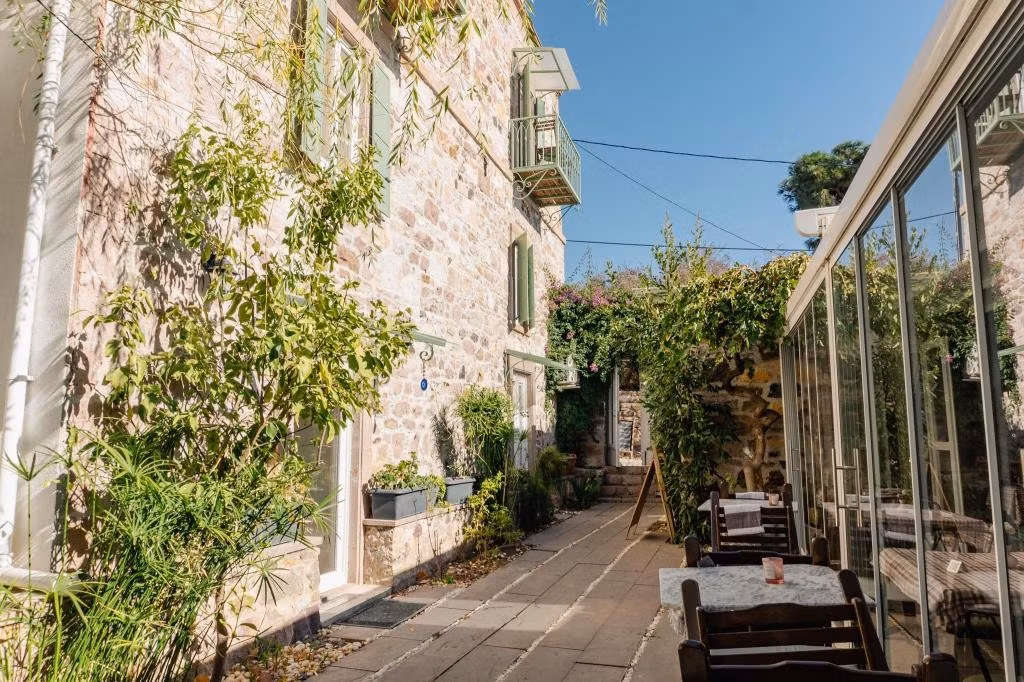 Cunda Ilios — 7