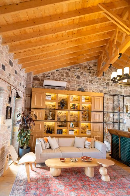 Cunda Qara — 9