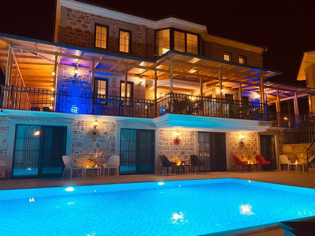 Cunda Taşçı Konak — 2