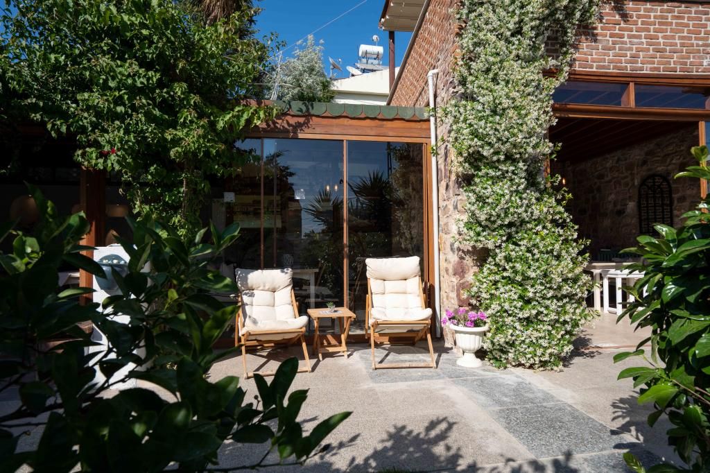 Cunda Taş Otel by Taze — 10