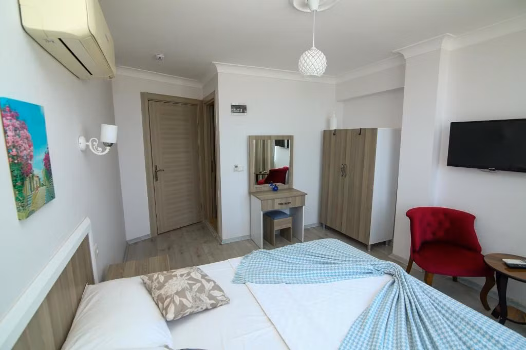 Cunda Şira Otel — 9