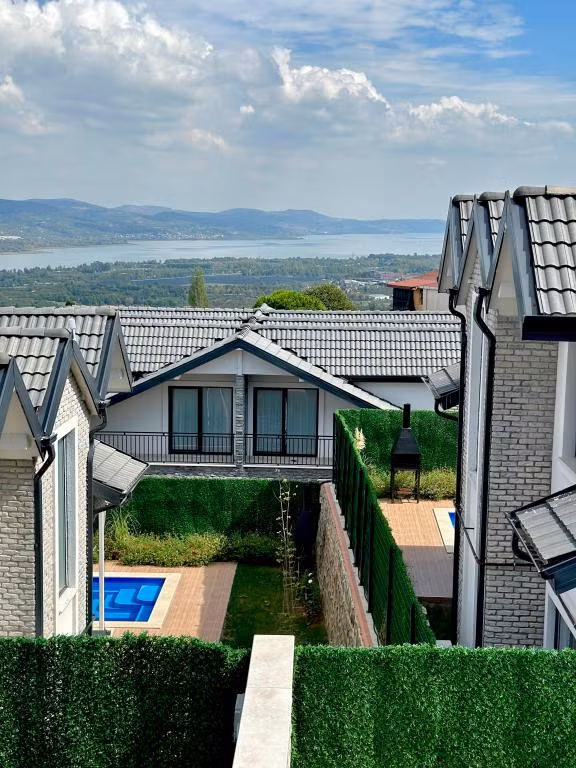 Delta Park Villas — 4