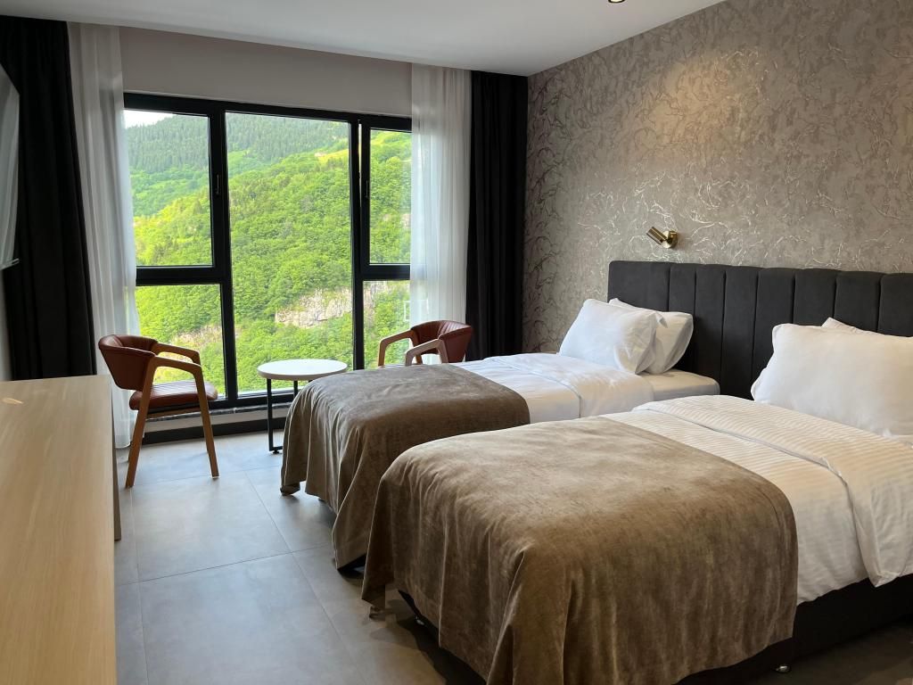 Demederon Otel — 8