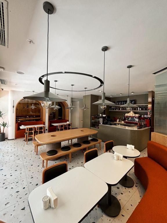 Dugi Hotel — 5