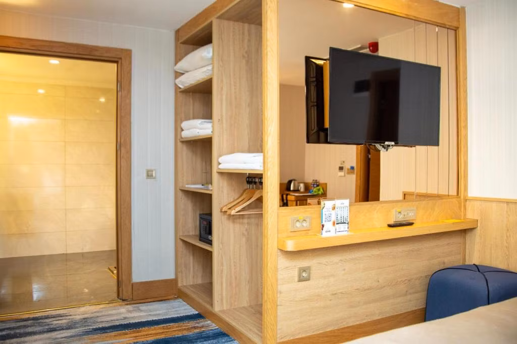 Days Inn by Wyndham İstanbul Bomonti — 10