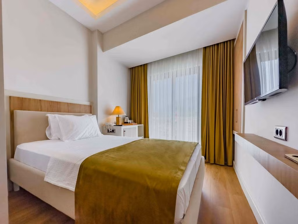 Dedeoğlu Port Hotel — 9