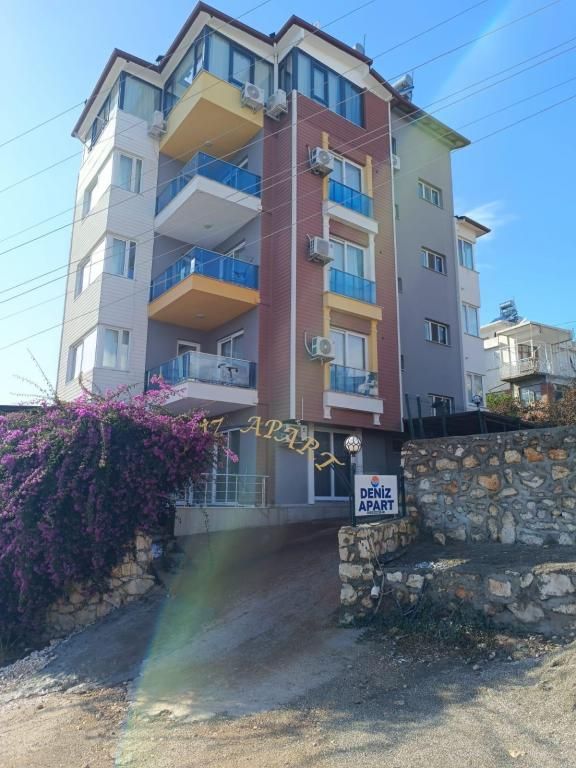 Deniz Apart — 8