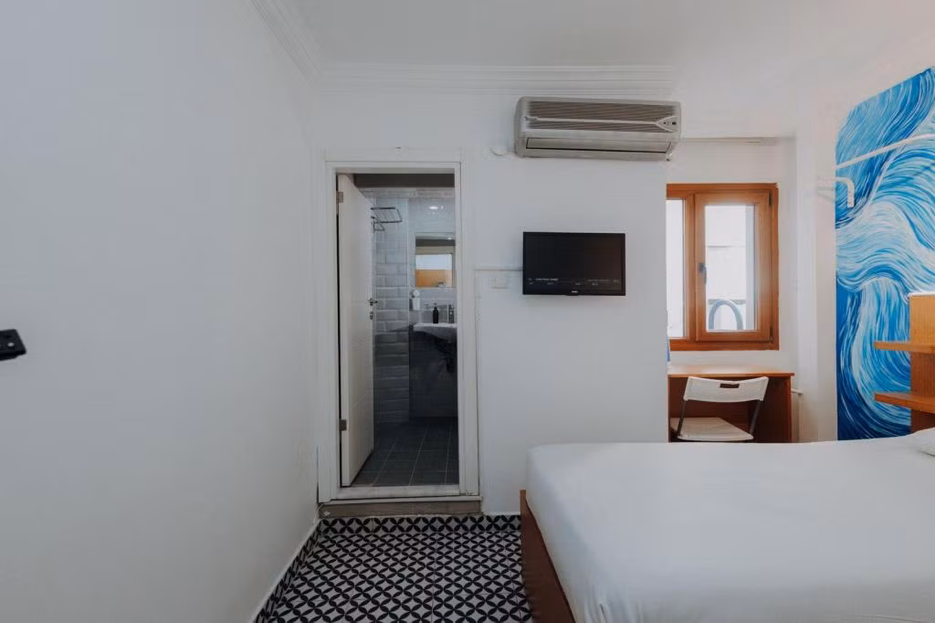 Deniz Pansiyon Alsancak — 5