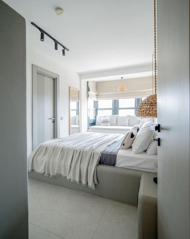 Derin Alaçatı - Adults Only — 4