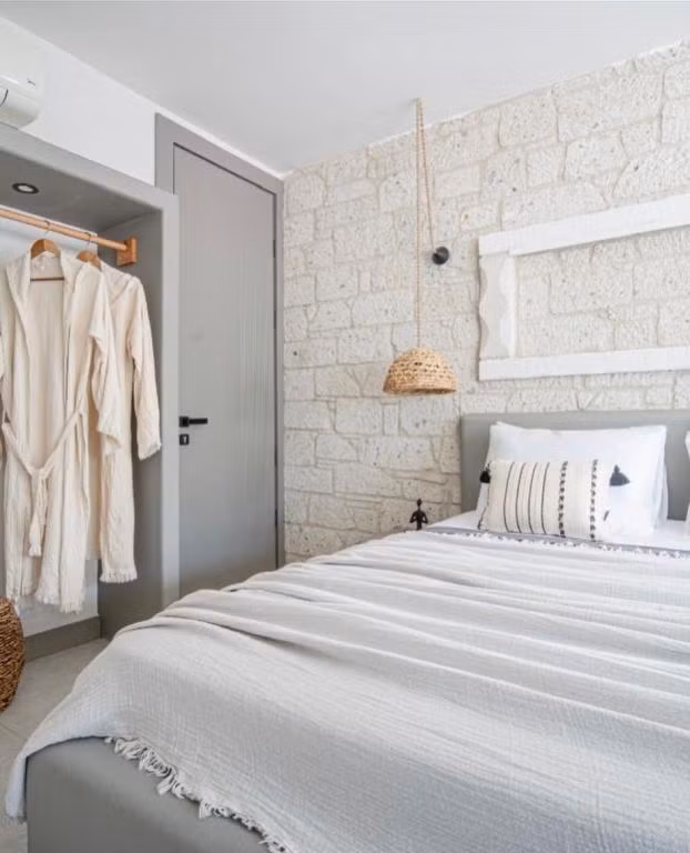 Derin Alaçatı - Adults Only — 6
