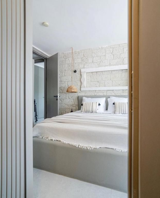 Derin Alaçatı - Adults Only — 7