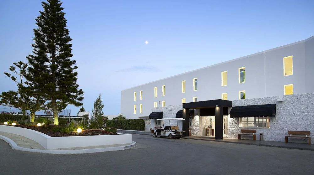 Dimitra Beach Hotel & Suites — 4